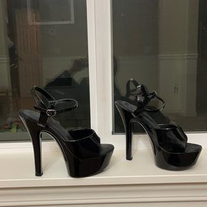 Black stripper heels